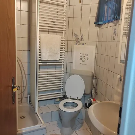 1 Zimmer * Darmstadt